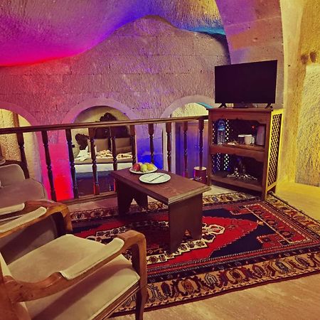 ウルギュップ La Perla Cave Cappadocia Bed & Breakfast エクステリア 写真