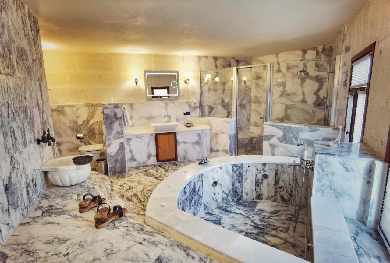 ウルギュップ La Perla Cave Cappadocia Bed & Breakfast エクステリア 写真
