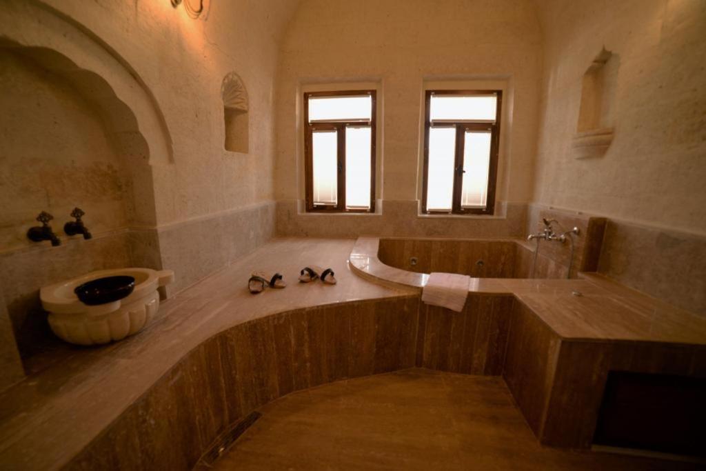 ウルギュップ La Perla Cave Cappadocia Bed & Breakfast エクステリア 写真