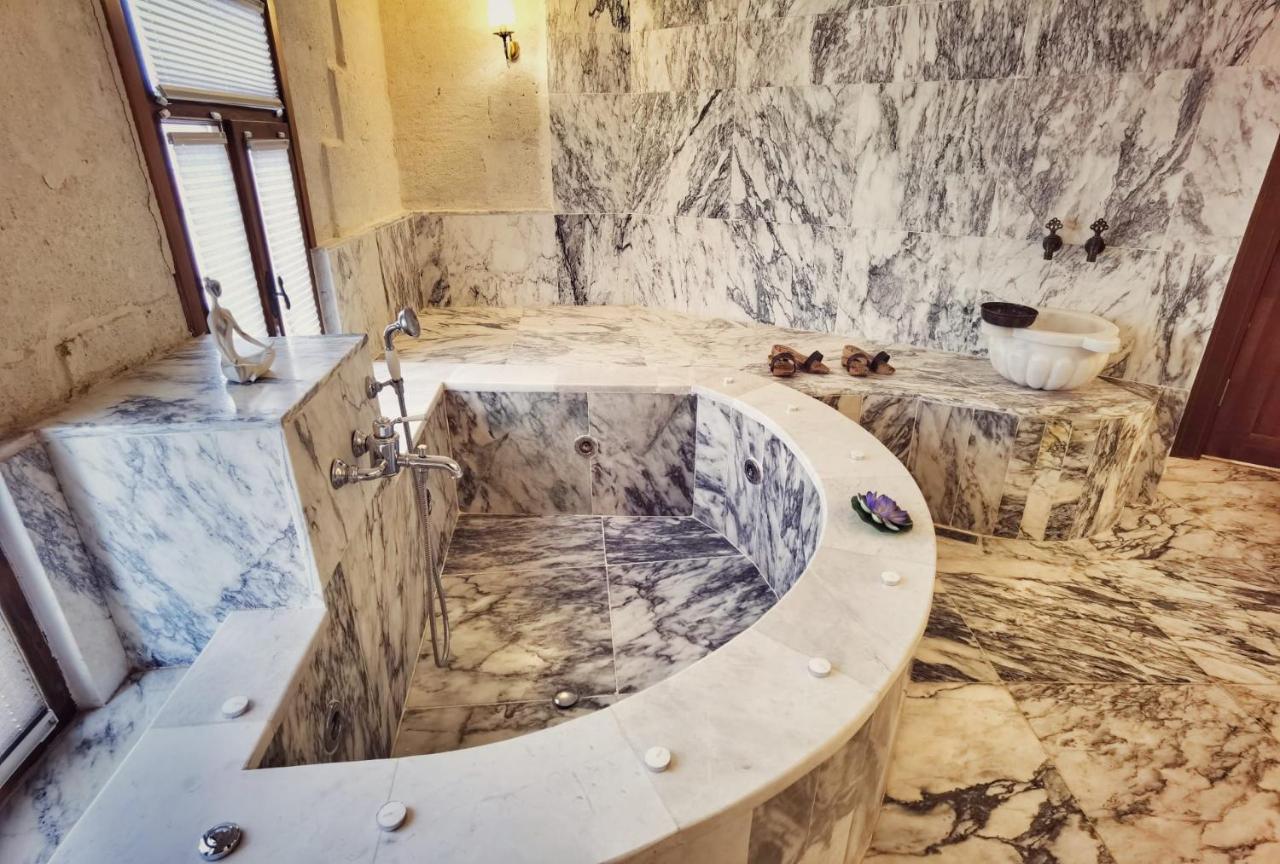 ウルギュップ La Perla Cave Cappadocia Bed & Breakfast エクステリア 写真